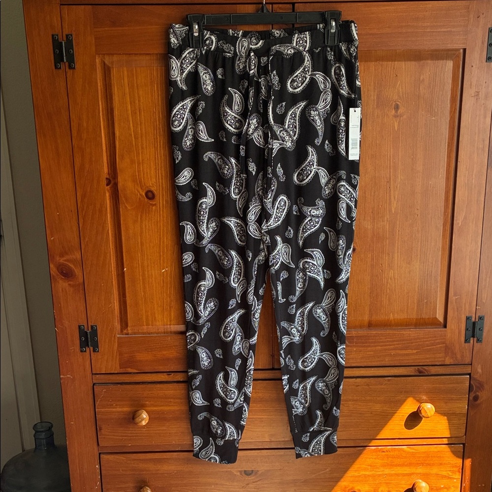 Tahari Black Paisley Drawstring women’s small s Pants